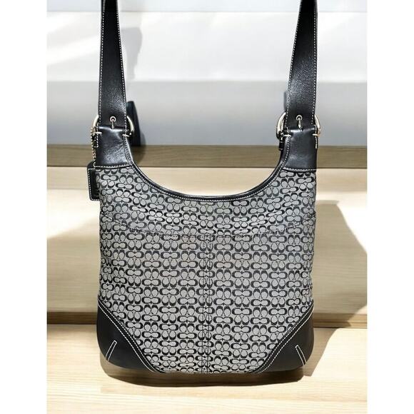 Vintage Coach 6386 Mini Signature Soho Hippie Bag - Picture 3 of 10